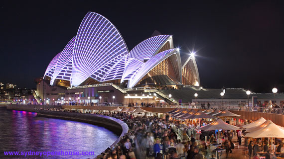 NightView Opera
                            House